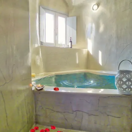 Aparthotel Golden Stone Santorini