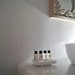 Lägenhetshotell Golden Stone Santorini 4*