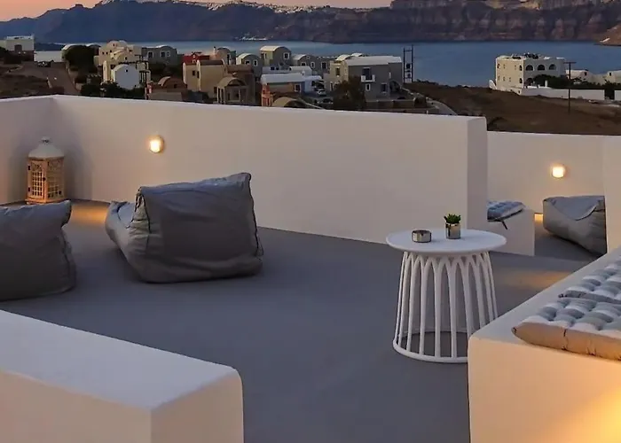 Golden Stone Santorini Apartahotel 4*