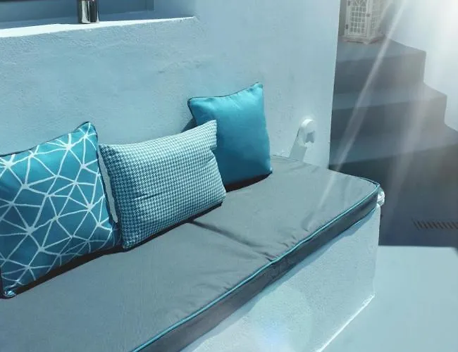 Golden Stone Santorini 4* Akrotírion