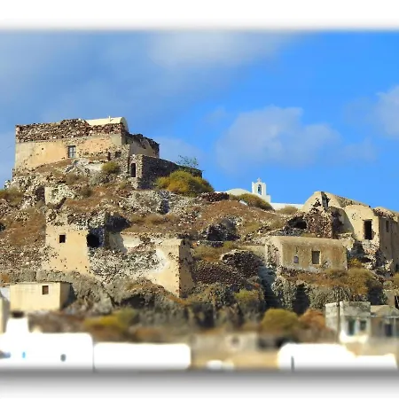 מלון דירות Golden Stone Santorini Akrotírion