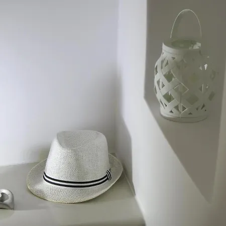 Golden Stone Santorini 4* Ακρωτήρι