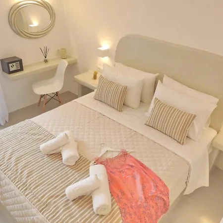 Golden Stone Santorini 4* Akrotírion