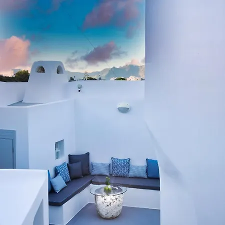 Golden Stone Santorini 4* Ακρωτήρι