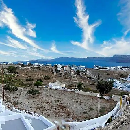 Golden Stone Santorini Apartahotel 4*
