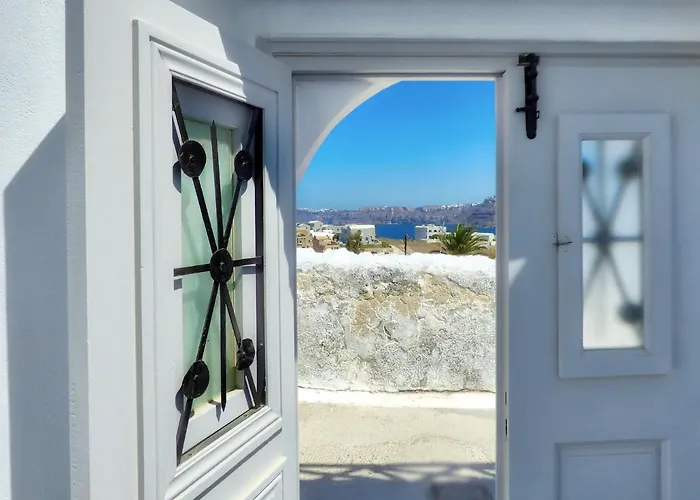 Golden Stone Santorini 4*