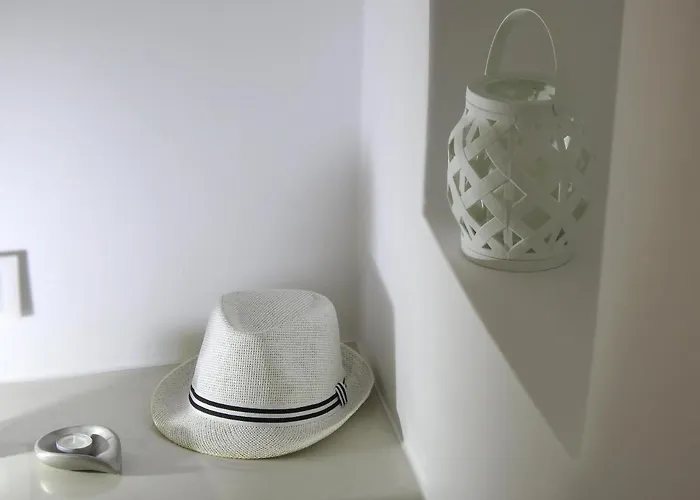 Golden Stone Santorini 4* Akrotírion