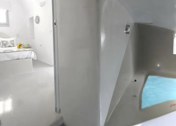 Golden Stone Santorini Ξενοδοχείο με διαμερίσματα