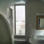 Golden Stone Santorini Aparthotel 4*