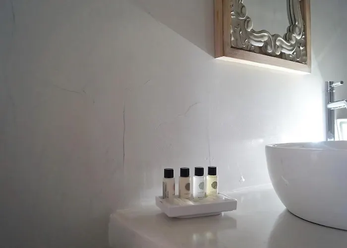 Apart-hotel Golden Stone Santorini 4*